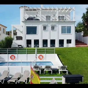 Carmina Villa